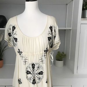 Urban Outfitters | Embroidered Tie-Waist Tunic | L